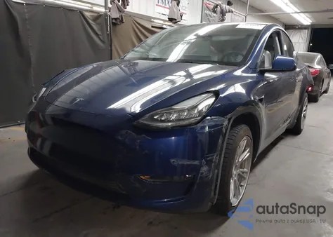 2023 Tesla Model Y Awd/Long Range Dual Motor All-Wheel Drive из США, поврежденный, VIN 7SAYGDEE1PF592002